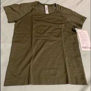 Lululemon swiftly tech SS 2.0 woman’s shirt